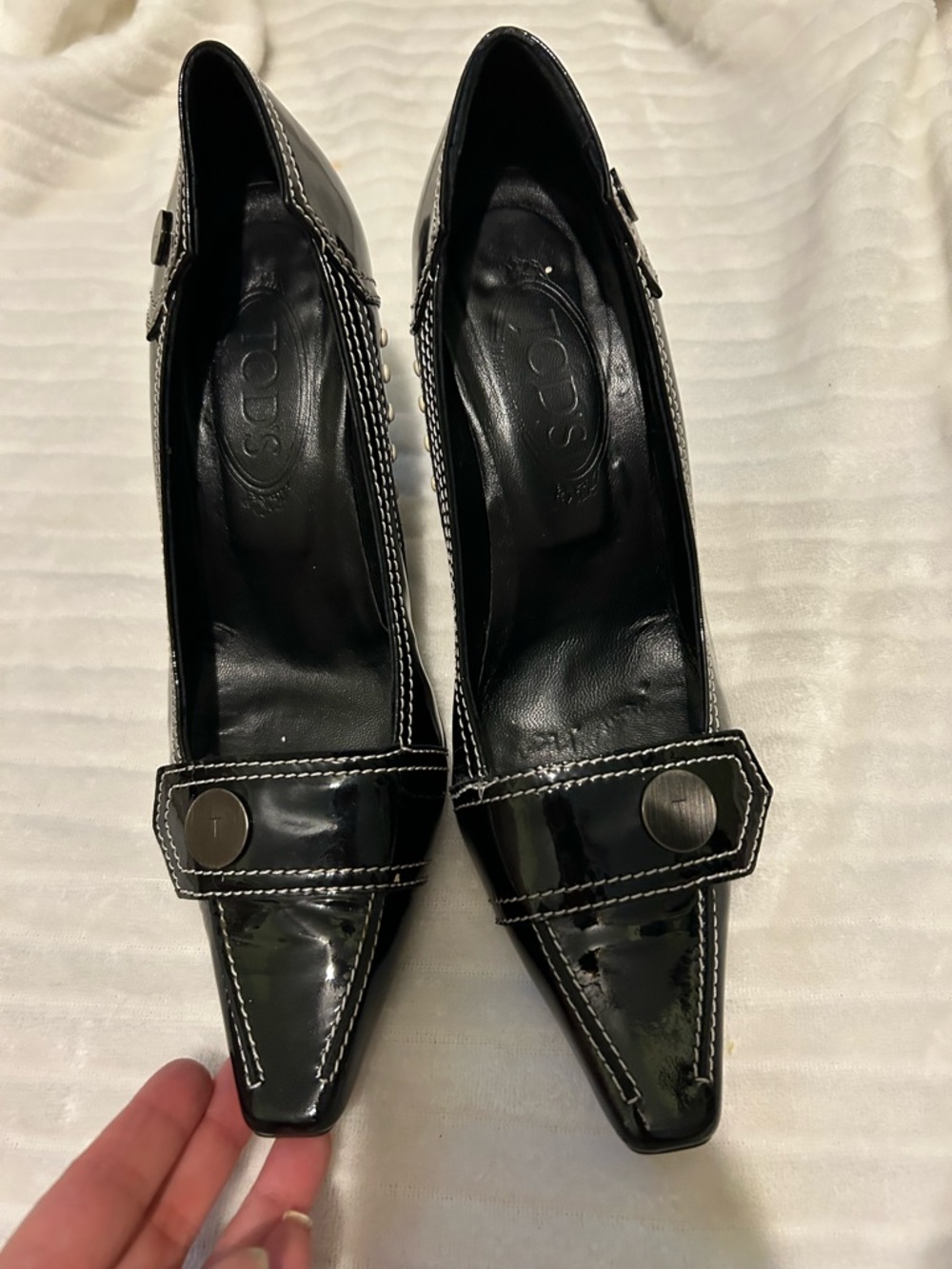 TOD'S | Black Patent Pumps With White Stitching Sz 8.5